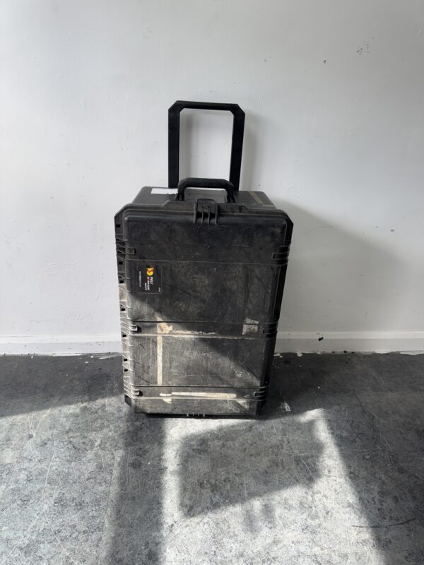 Used Peli Storm IM2975 Case – Waterproof Heavy Duty Protective Case (Pre-Owned)