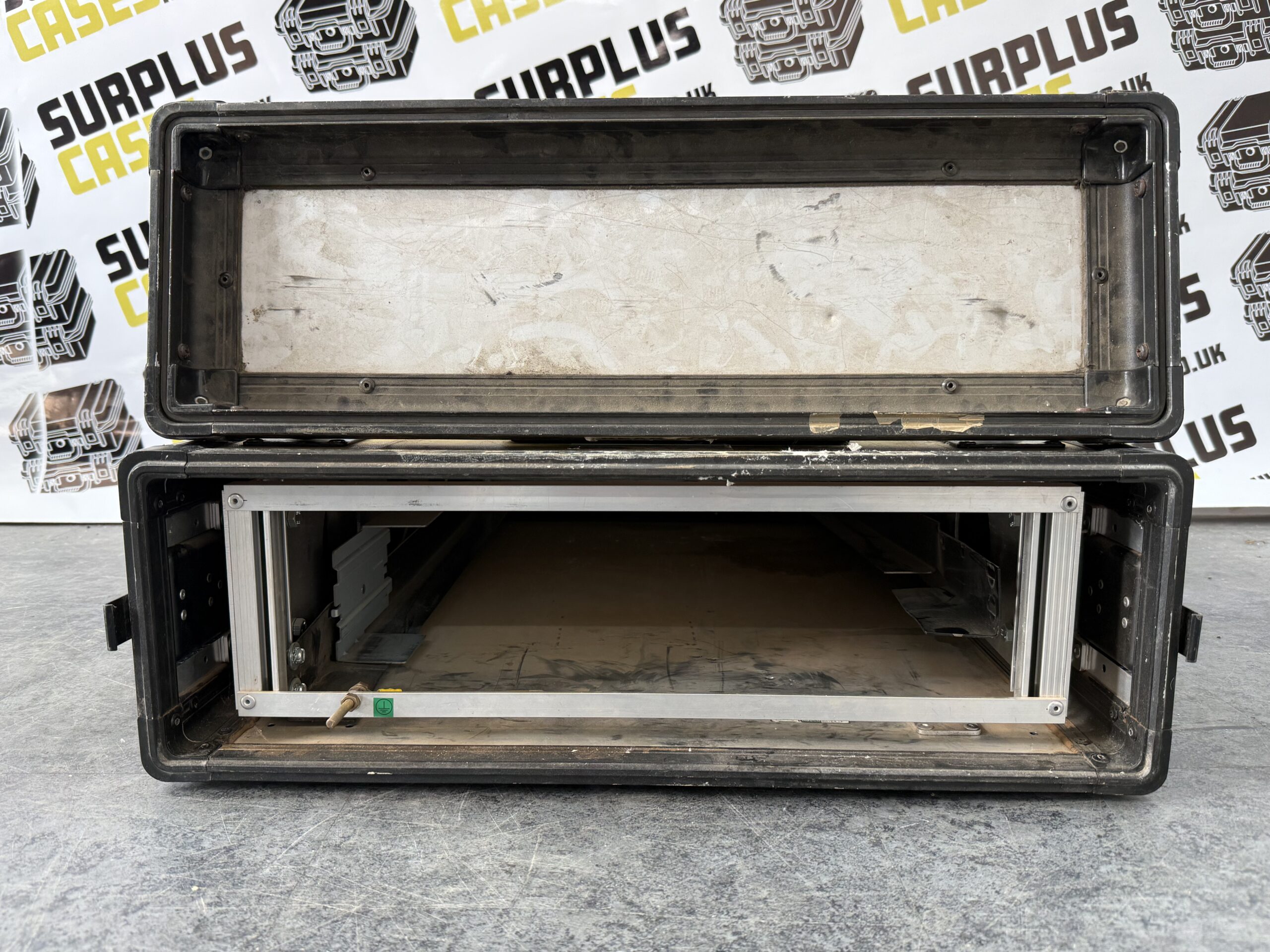 Used HP Defence 3U ex-military server rack case, yellow, UK surplus