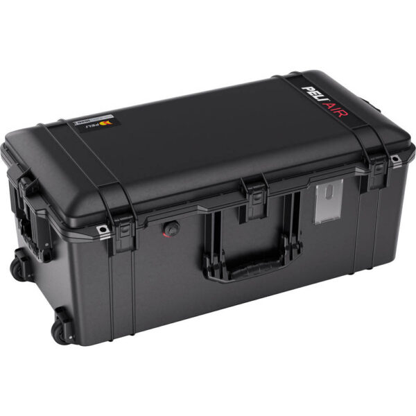 Peli 1626 Air Case with Wheels — front view