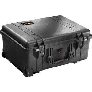 Peli 1560 Protector Case with Wheels — front view
