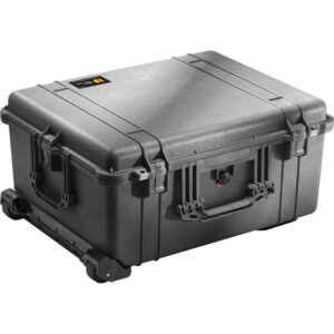 Peli 1610 Protector Case with Wheels — front view