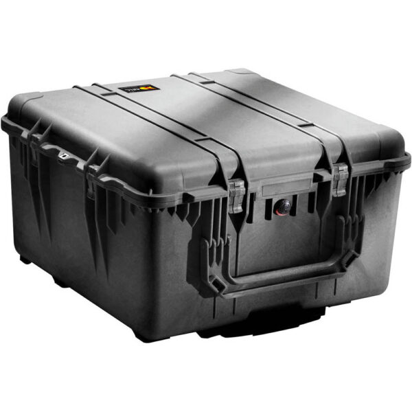Peli 1640 Protector Case with Wheels — front view