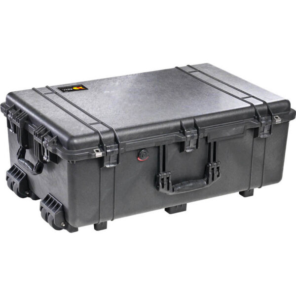 Peli 1650 Protector Case with Wheels — front view
