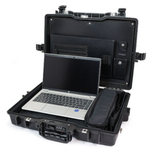 Peli 1495CC1 Laptop Case with Lid Organiser — front view